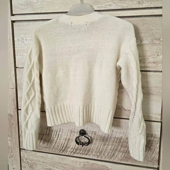 Kendall + Kylie Junior’ Cable Cardigan - Picture 5 of 6